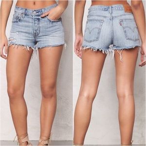 501 Levis High Waisted Denim / Jean Shorts SZ 25